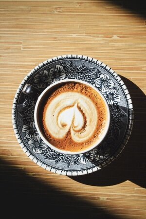 Light Heart Coffee Espresso Mobile Wallpaper