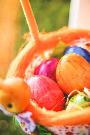 Colorful Easter Eggs Mobile Wallpaper