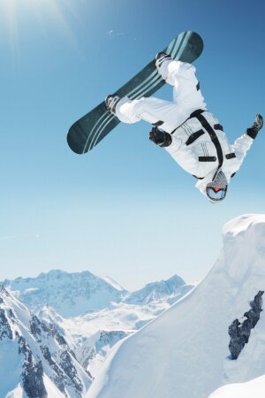 Extreme Snowboarding Mobile Wallpaper