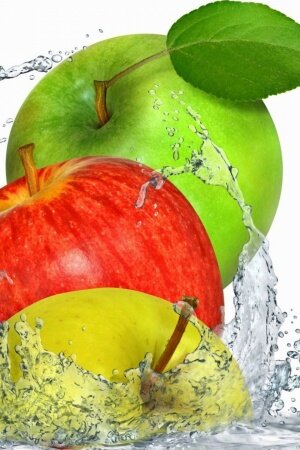 Apples Splashing Water Mobile Wallpaper