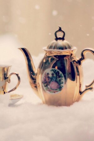 Snow Tea Mobile Wallpaper