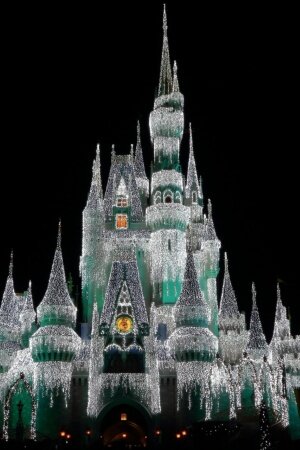 Cinderella Castle at Christmas Mobile Wallpaper